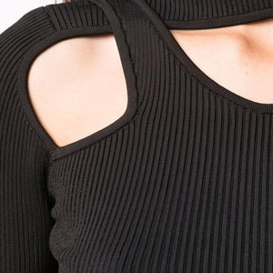 CUTOUT-DETAIL KNITTED TOP