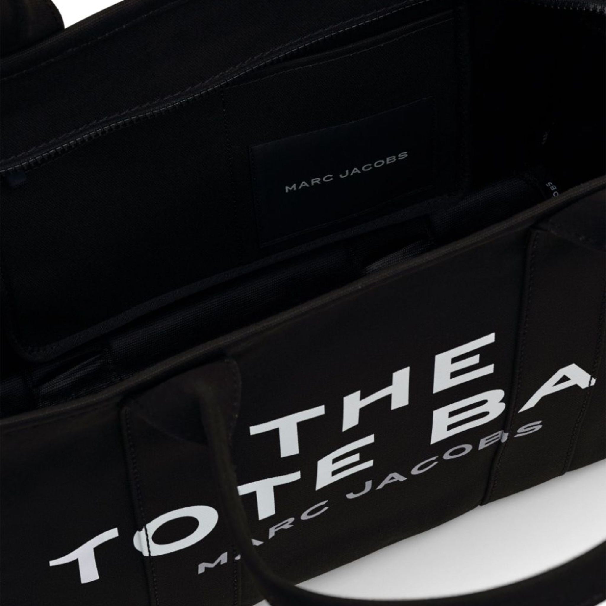 THE TOTE BAG