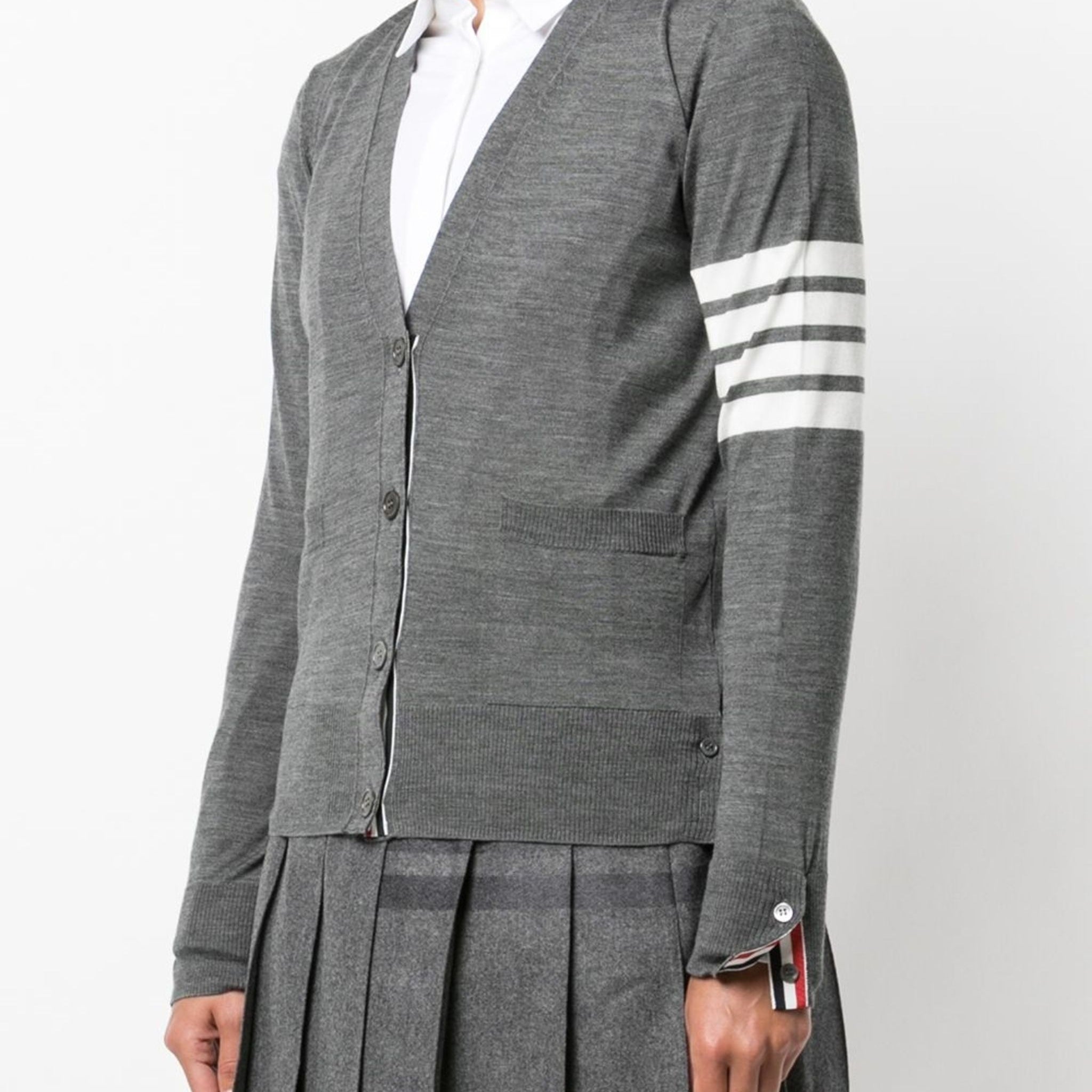 WOOL 4-BAR RELAXED V-NECK CARDIGAN