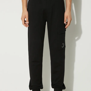 DIAGONAL RAISED FLEECE CARGO SWEATPANTS