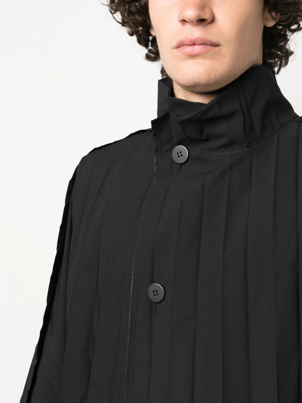 Buttoned Pleated Coat