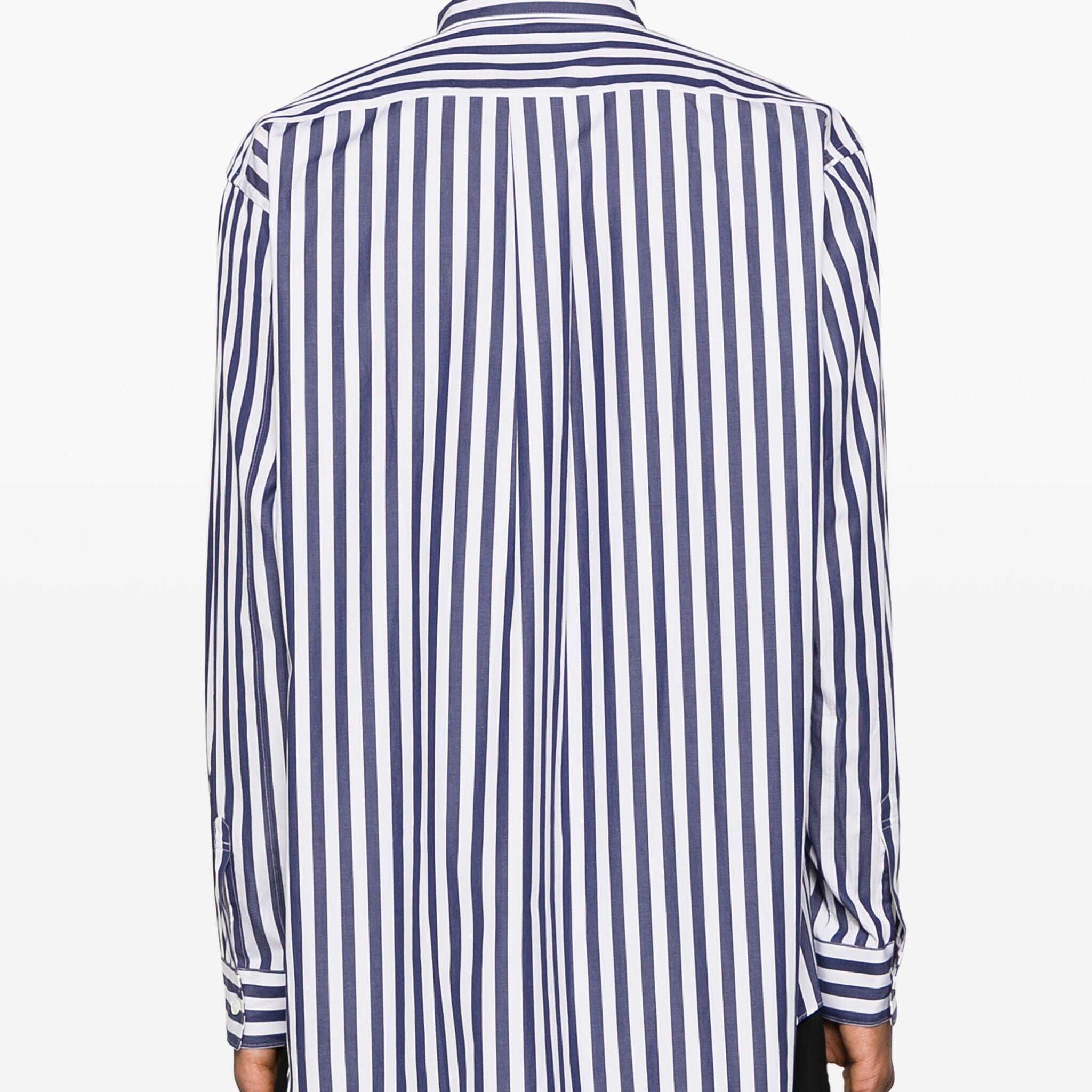 LONG-SLEEVED STRIPED SHIRT