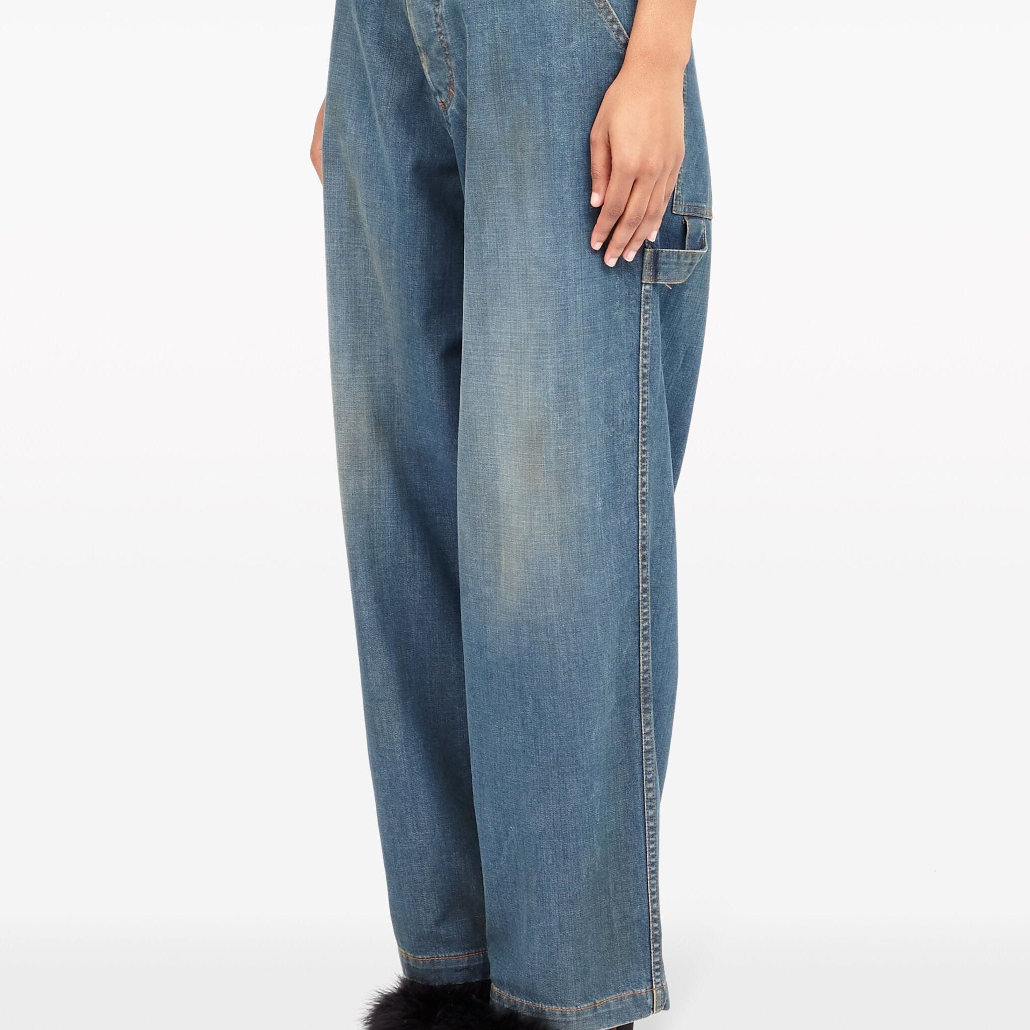 JEANS MIT WEITEM BEIN „AMERICANA“