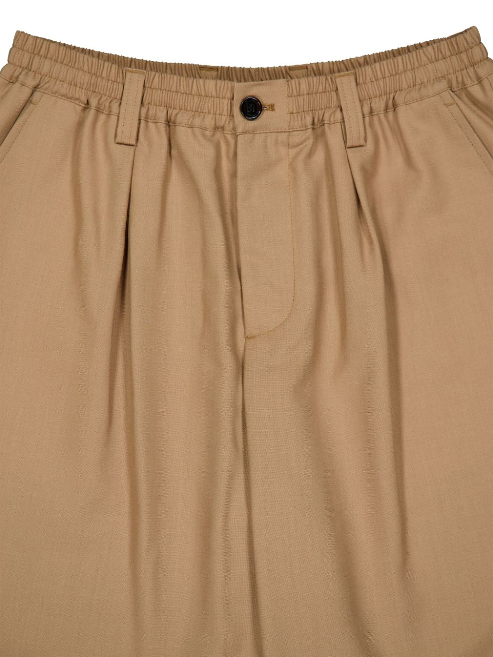 PLEATED WOOL BERMUDA SHORTS