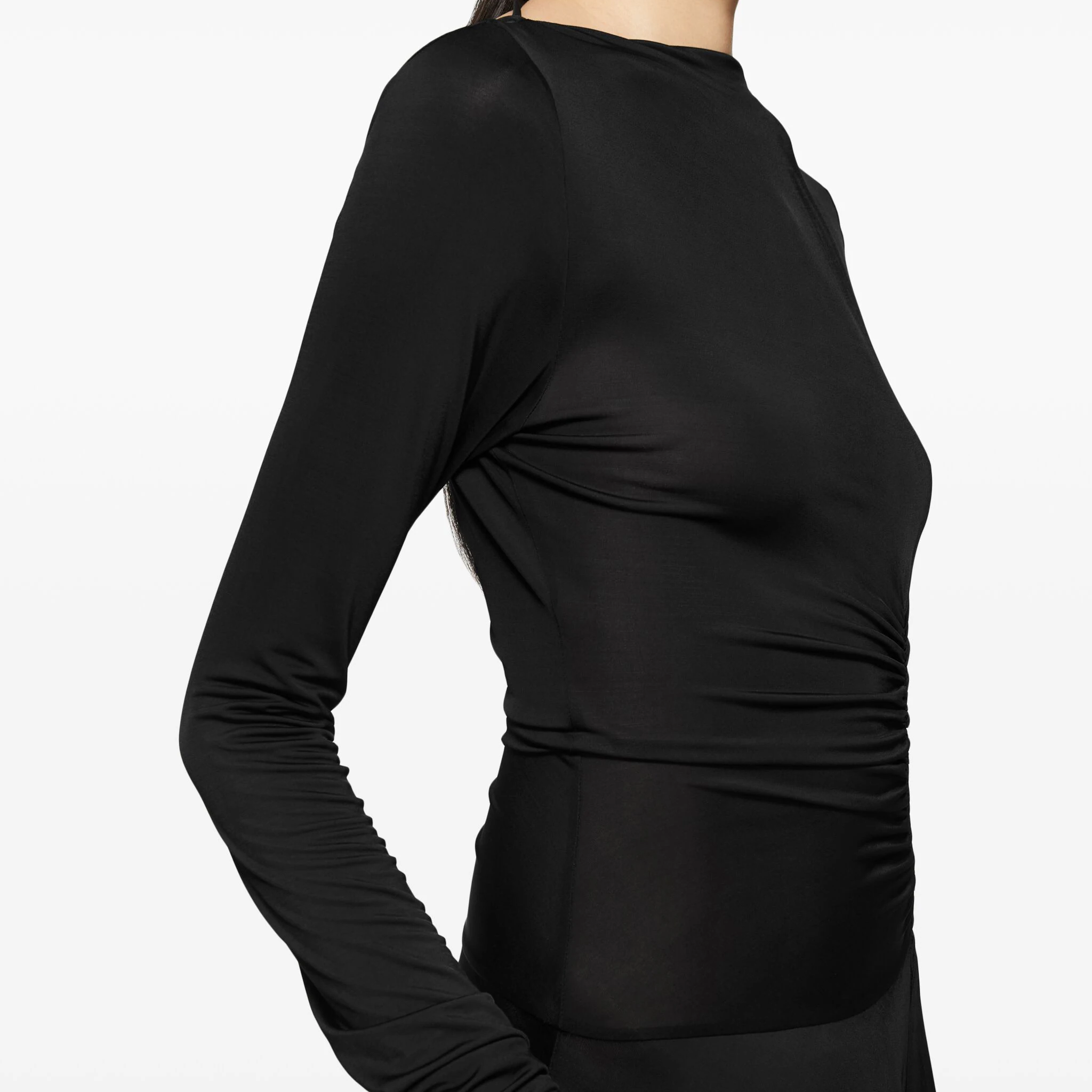 BLACK LONG SLEEVED DRESS