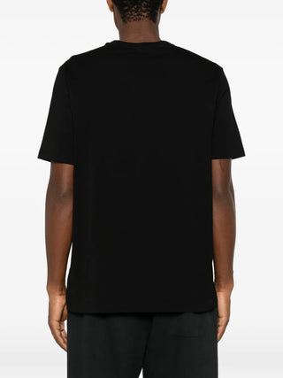 Canada Goose Ocra t-shirt. Soft cotton jersey, logo patch at chest, and a classic silhouette. The everyday essential, available at our Lisbon store. 