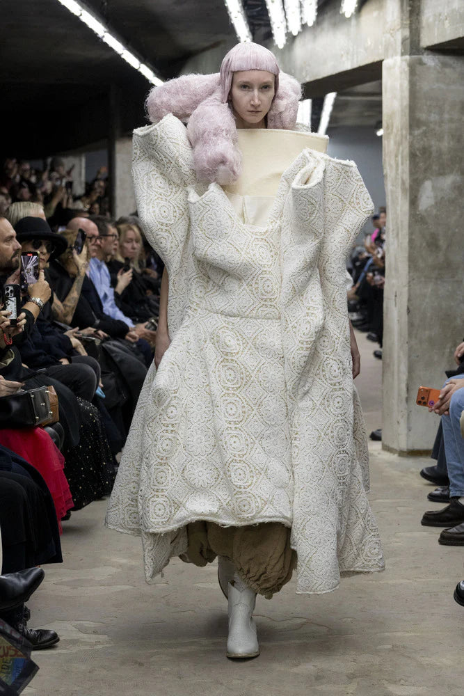 COMME DES GARÇONS