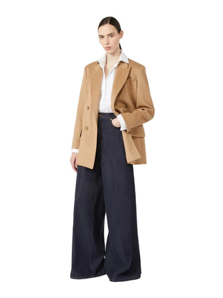 Max Mara cotton denim trousers. Expertly tailored with a relaxed, contemporary fit. A versatile wardrobe essential from the iconic Italian house.