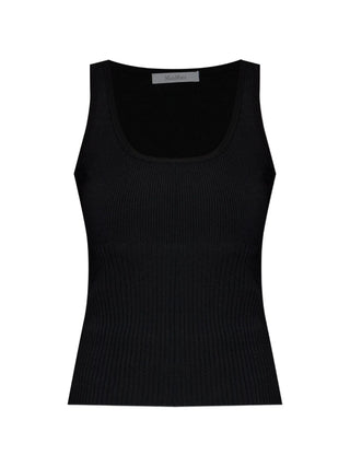 Max Mara ribbed vest top. Premium knit, subtle logo detailing, and impeccable Italian craftsmanship that can be found at our Lisbon store. 
