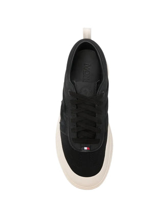 Moncler Altive trainers in nubuck and suede. EVA midsole, Vibram® MEGAGRIP outsole, and OrthoLite® cushioning. Available at our Lisbon store. 