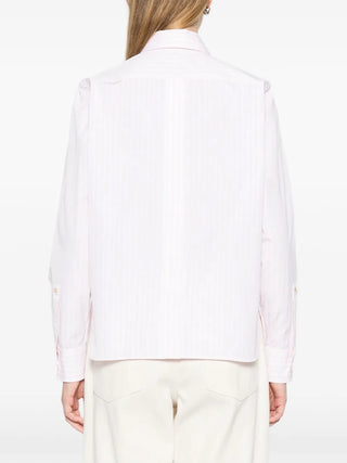The stripe shirt from MAX MARA. Crisp fabric, timeless pattern, and effortless elegance for work or weekend. Available at our Lisbon store. 