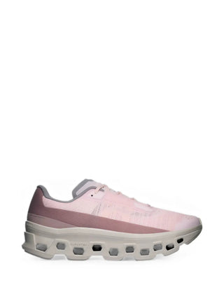 Cloudmonster Void Salt & Biscuit. Iconic maximalist cushioning and Speedboard® technology in a breathable, lightweight design. Available at our Lisbon store. 