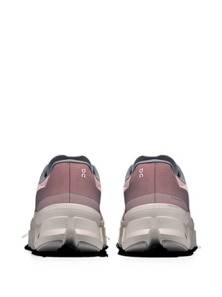 Cloudmonster Void Salt & Biscuit. Iconic maximalist cushioning and Speedboard® technology in a breathable, lightweight design. Available at our Lisbon store. 