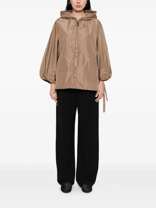 'S Max Mara drawstring-hem coat. Balloon sleeves, zip fastening, and adjustable hem. A contemporary silhouette in technical polyester. 