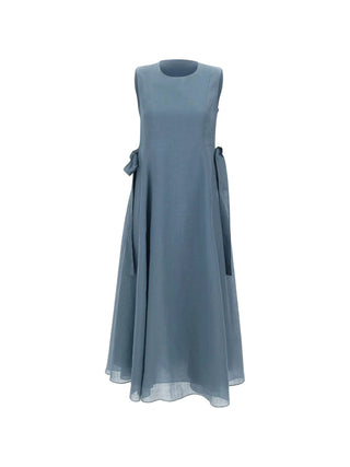 'S Max Mara sleeveless drawstring dress in ramie. Crew neck, flared hem, and flattering waist-defining tie. Italian elegance available at our Lisbon store. 