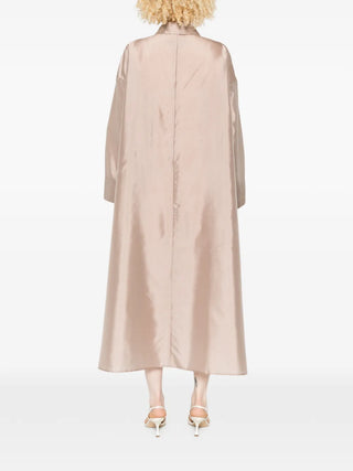 'S Max Mara Manna shirt dress. Pure silk, collared neckline, and a flared silhouette. A refined statement for any occasion.  Available at our Lisbon store.