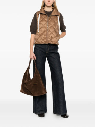 ‘S Max Mara brown quilted zip waistcoat with high neck and versatile fit — available at our Lisbon store.