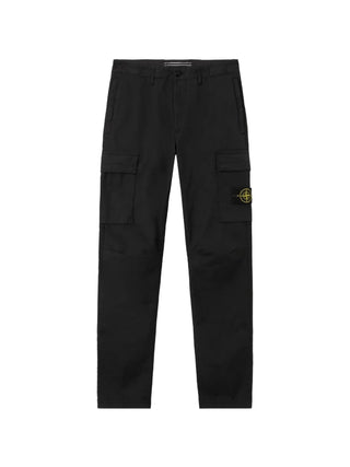 Cargo pants with the Stone Island logo patch. Crafted from a cotton-elastane blend with multiple pockets and a comfortable fit. Available at our Lisbon store.