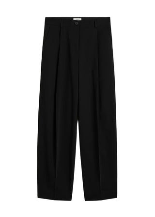Black sing pleat cotton trousers by Toteme