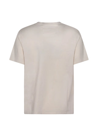 C.P. Company short-sleeve T-shirt in 100% cotton. A versatile staple with subtle logo detailing, clean silhouette, and regular fit.