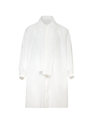 White long-sleeved shirt with collar